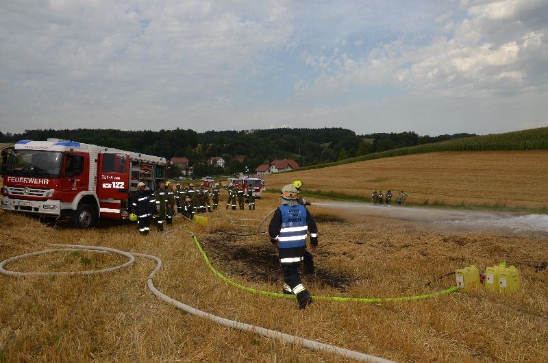 20130804_Brand Traktor_Schulleredt (107).jpg